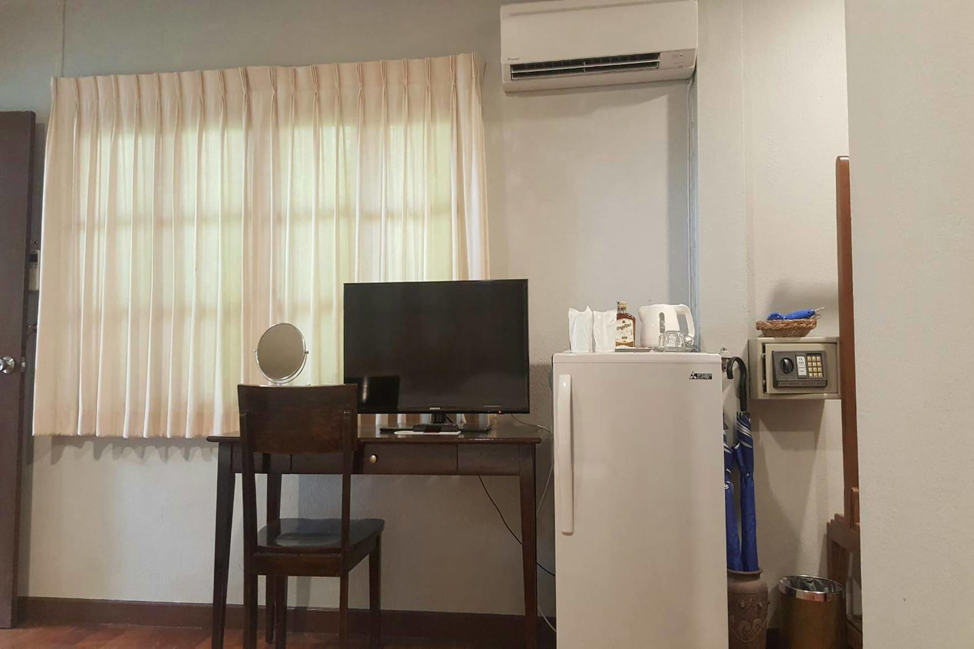 Baan Klang Aow Beach Resort Ban Krut  Dış mekan fotoğraf
