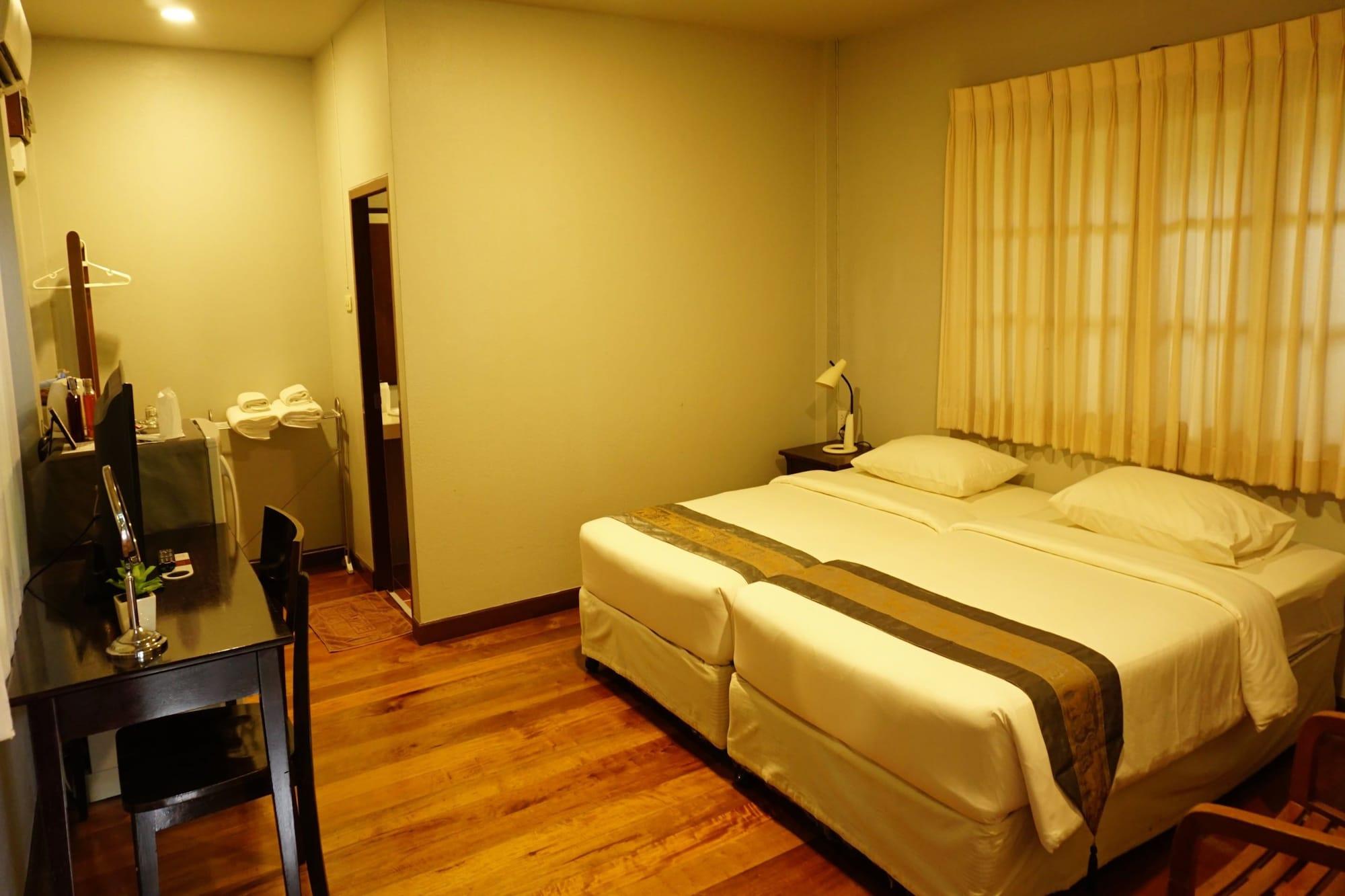 Baan Klang Aow Beach Resort Ban Krut  Dış mekan fotoğraf