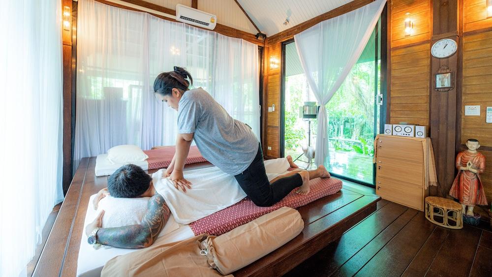Baan Klang Aow Beach Resort Ban Krut  Dış mekan fotoğraf