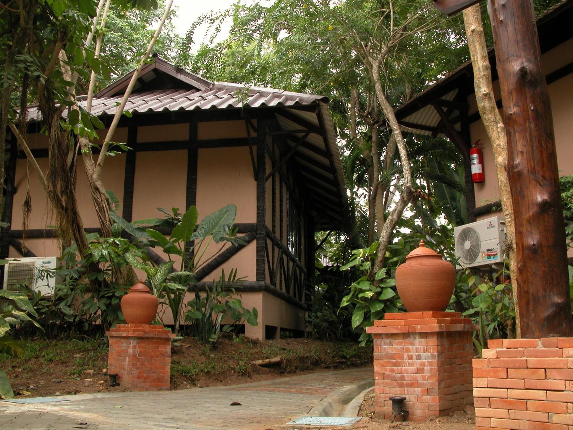 Baan Klang Aow Beach Resort Ban Krut  Dış mekan fotoğraf